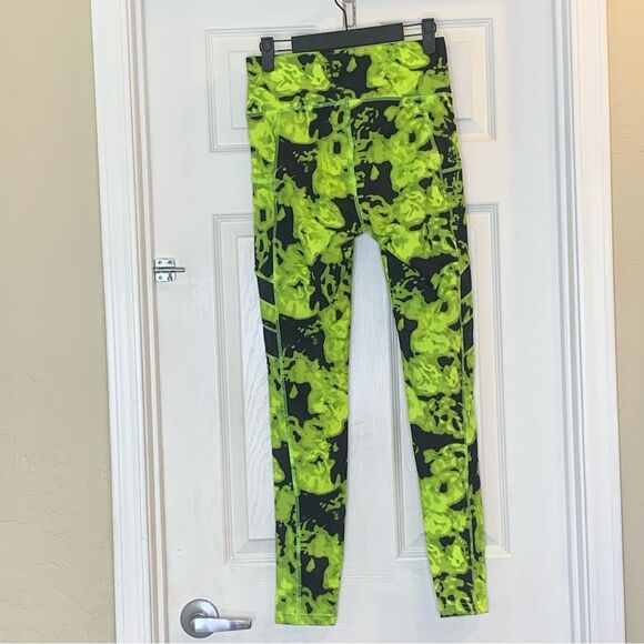 Yuna High Waisted Tie dye leggings size Small/Medium - Picture 2 of 9